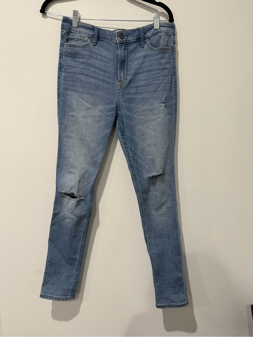 Hollister Light Wash Distressed Skinny Jeans